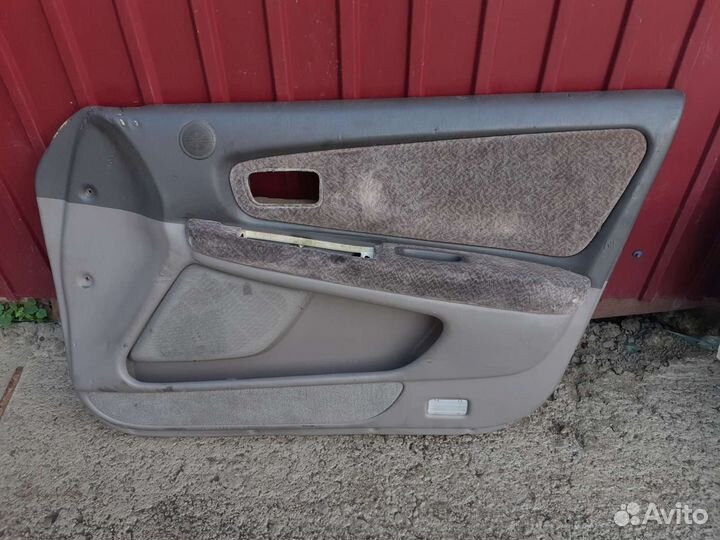 Карты двери toyota