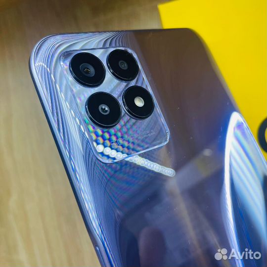 Смартфон realme 8i (4/128Гб)
