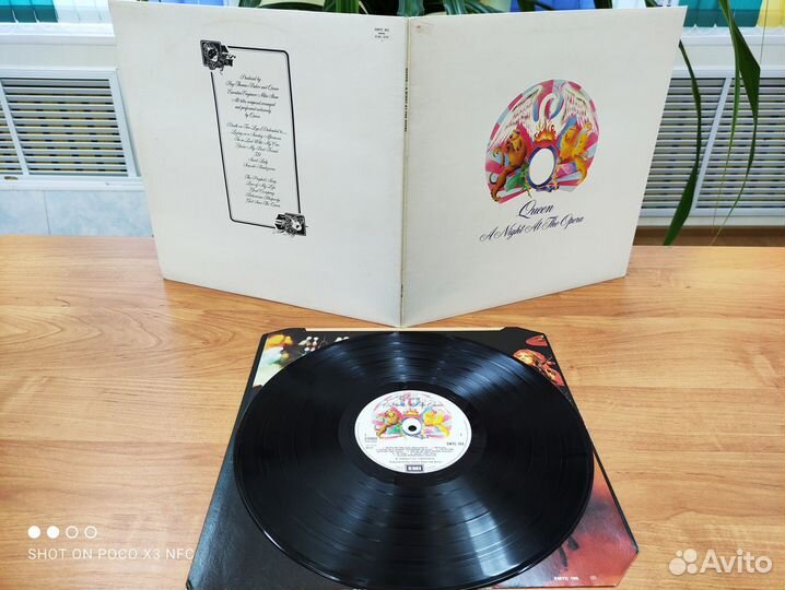 Пластинка Queen