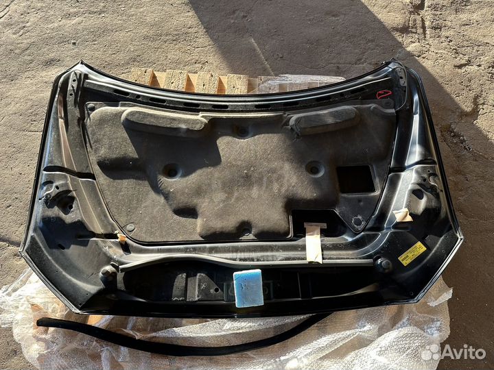 Капот Lancer 10 X42 оригинал Япония