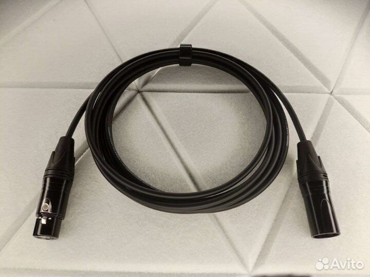 Xlr штекер на Xlr гнездо mogami 2893