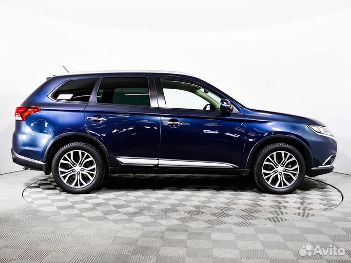 Mitsubishi Outlander 2.4 CVT, 2016, 75 010 км