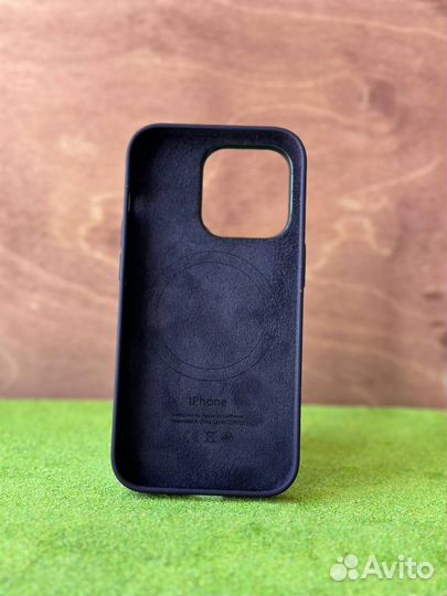 Apple Silicone Case для iPhone 14 Pro