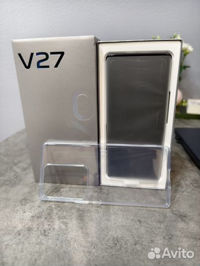 vivo V27, 12/256 ГБ