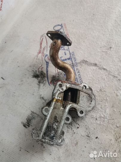 079115277F масляная трубка VW 4.2 BAR