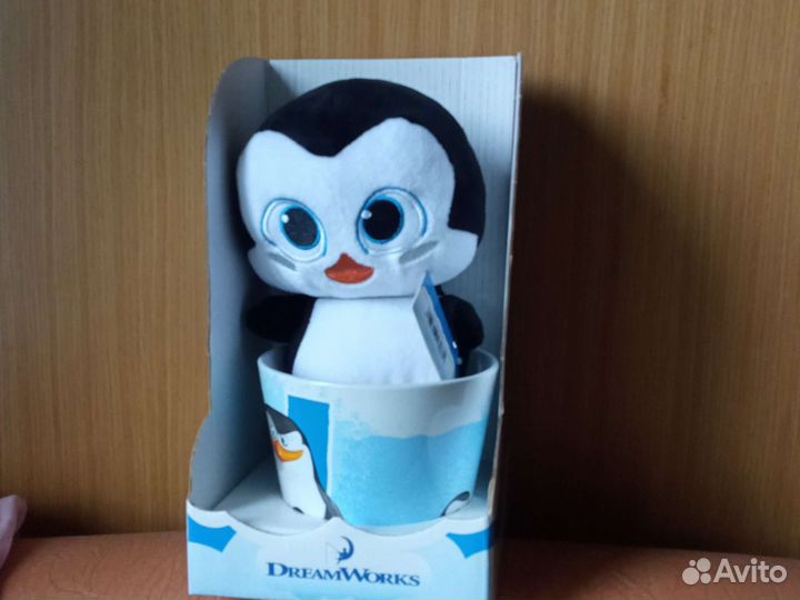 Игрушка в кружке,пингвин