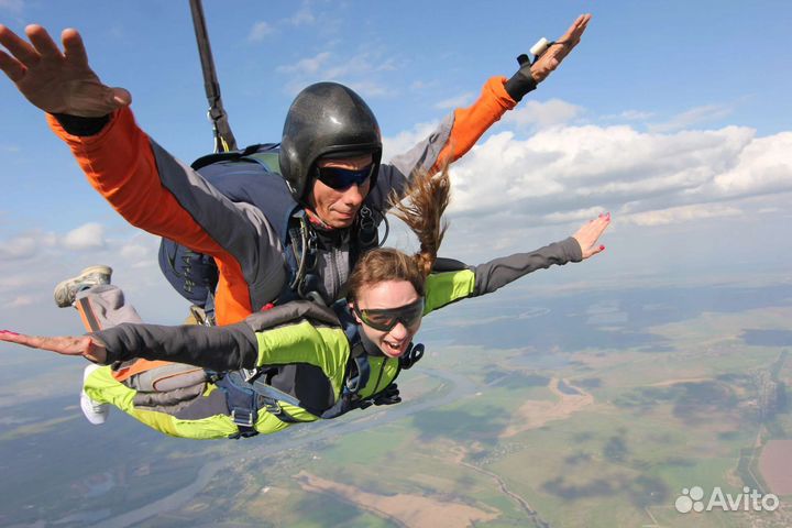 Экстрим развлечения (Парашютные прыжки)