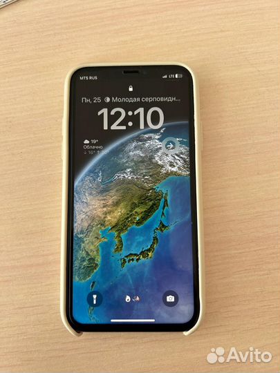iPhone X, 64 ГБ