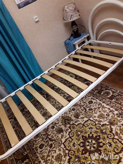 Кровать с матрасом бу