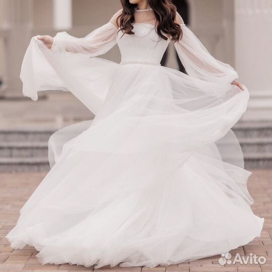 Свадебное платье