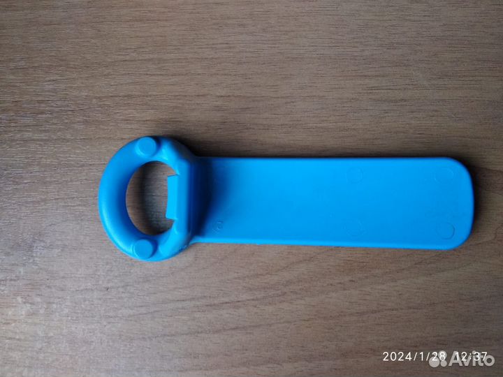 Открывалка для винтовых крышек 