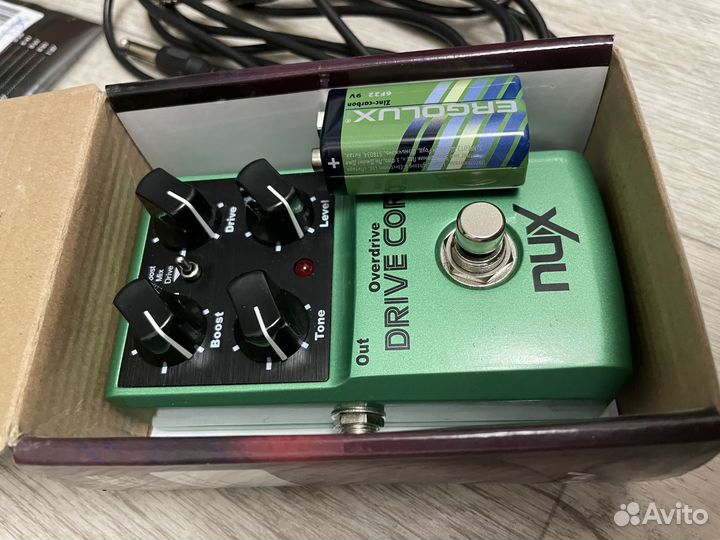 Электрогитара Homage + комбоуселитель Nux