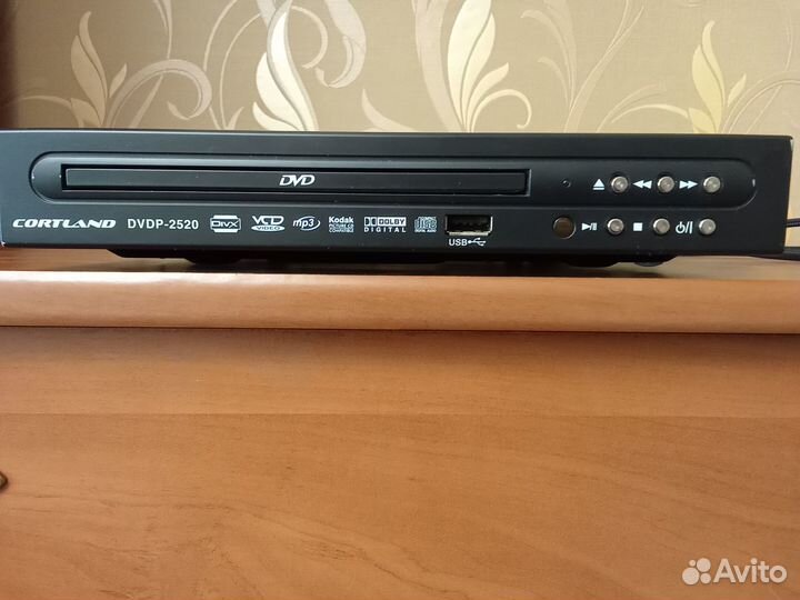 Продаю DVD плеер cortland dvdp-2520