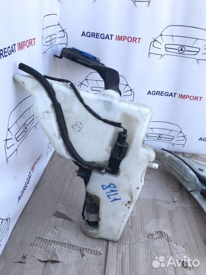 Бачок омывателя Ауди А4 Б8 Audi A4 B8