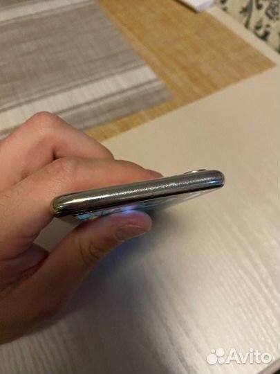 iPhone X, 64 ГБ