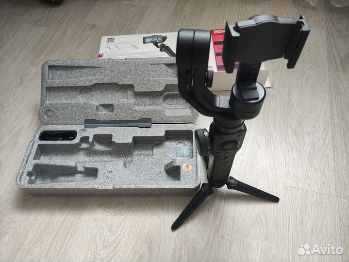 Стедикам Zhiyun Smooth4