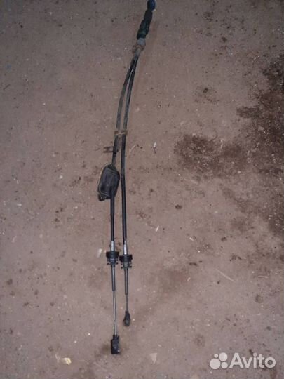 Трос кулисы МКПП Peugeot 107 2008 335300H010