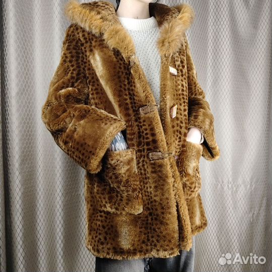 Шуба лиса рыжая с капюшоном коричневая длинная