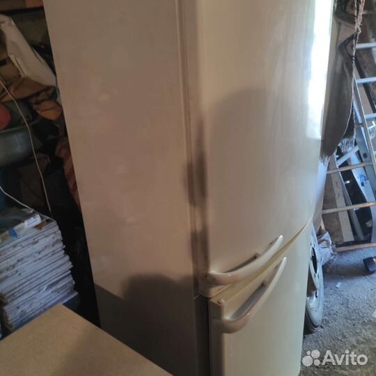 Холодильник атлант бу