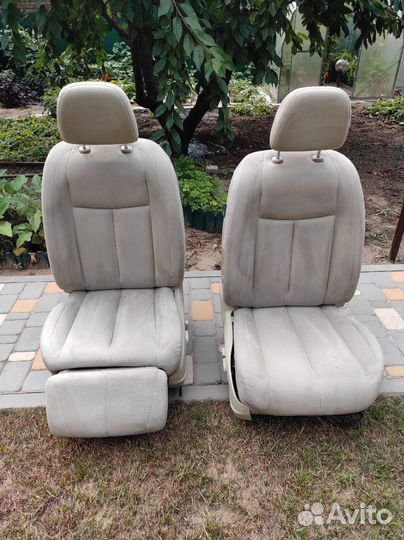 Сиденье teana