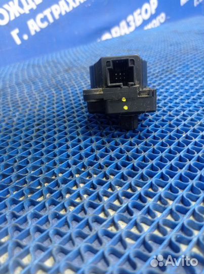 Моторчик заслонок отопителя Ford Focus 2 универсал