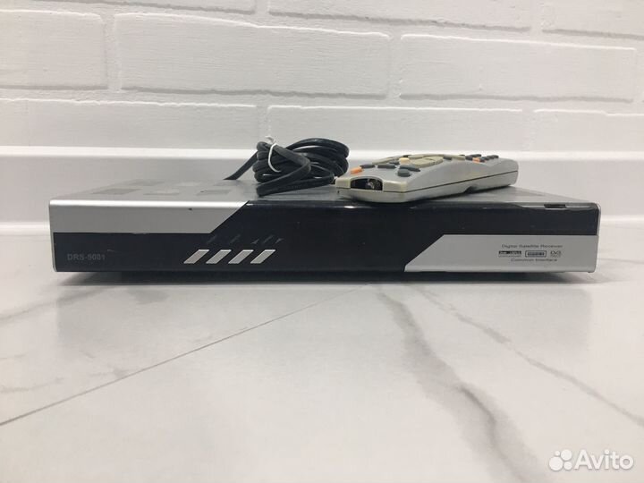Ресивер триколор DRS-5001