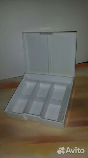 Пенал для акварели б/у