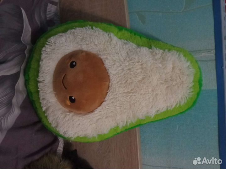 Мягкая игрушка авокадо
