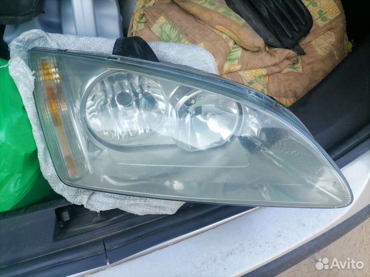 Фара правая ford focus 2 дорестайлинг