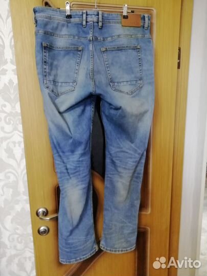 Мужские джинсы