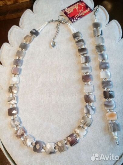 Черный опал Колье из натуральных камней