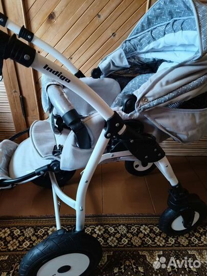 Коляска 2 в 1 Indigo с дугой в подарок
