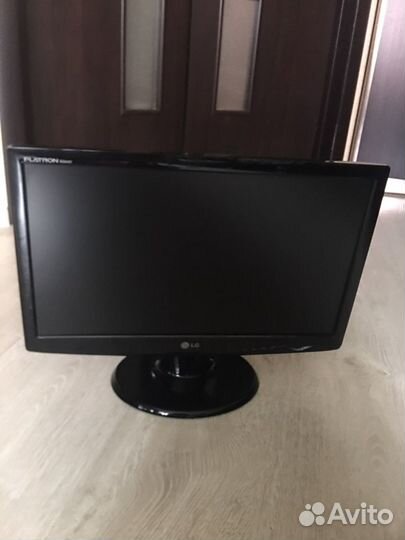 Монитор LG