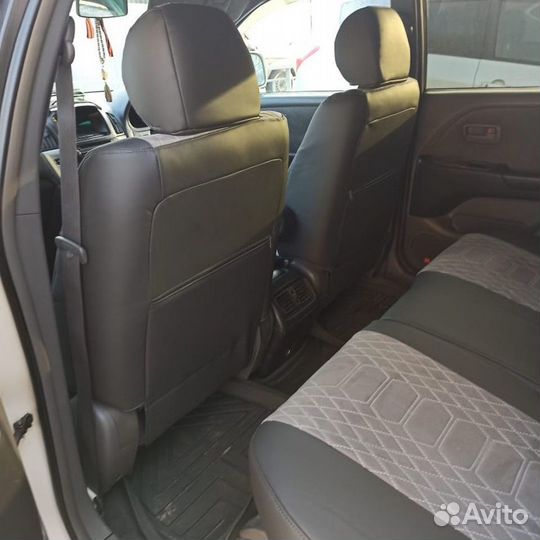 Чехлы Toyota Harrier (10/15) комбо