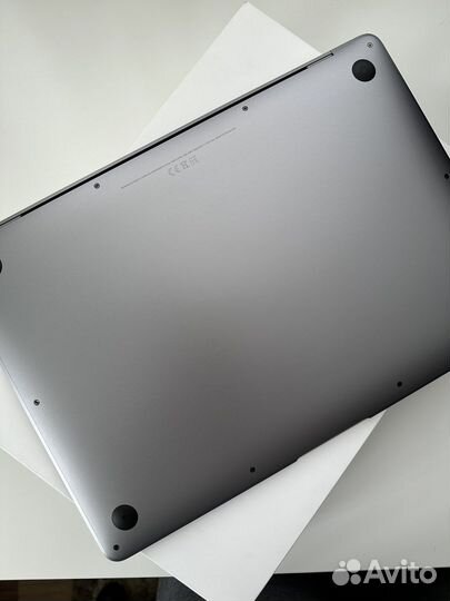 Macbook air 13 2019 retina 256gb