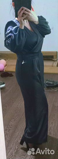 Комбинезон с широкими брюками