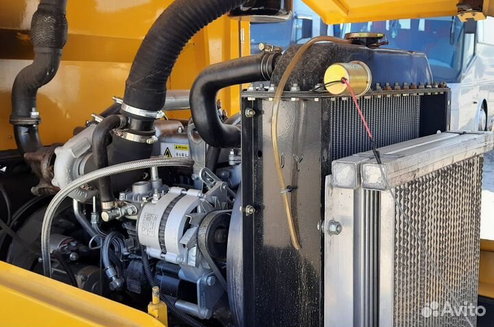 Фронтальный погрузчик Redstar ZL20s, 2023