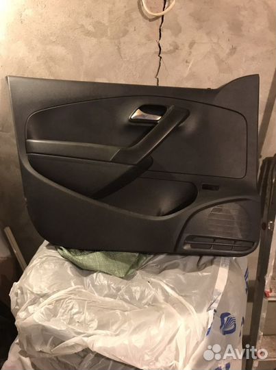 Электростеклоподъемник polo