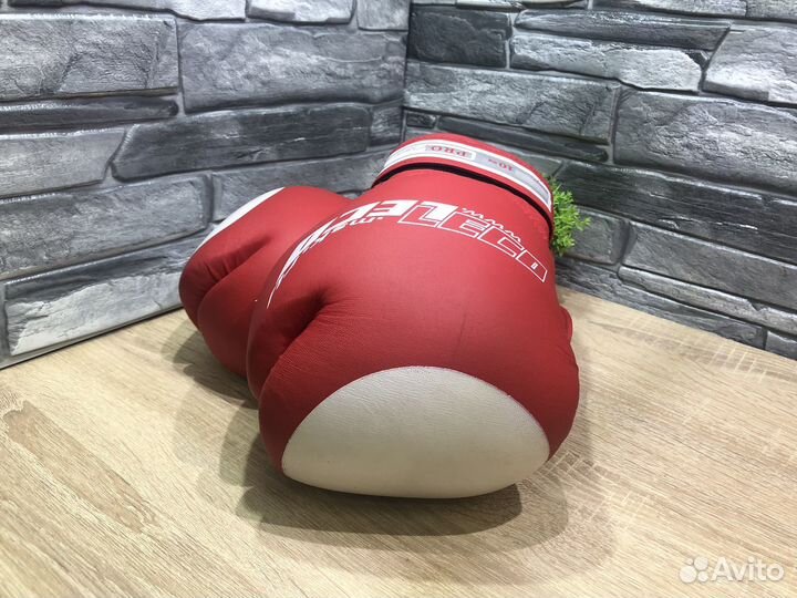 М.22328 Перчатки боксерские Leco 10 Oz