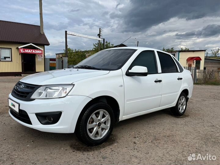 LADA Granta 1.6 МТ, 2013, 150 000 км