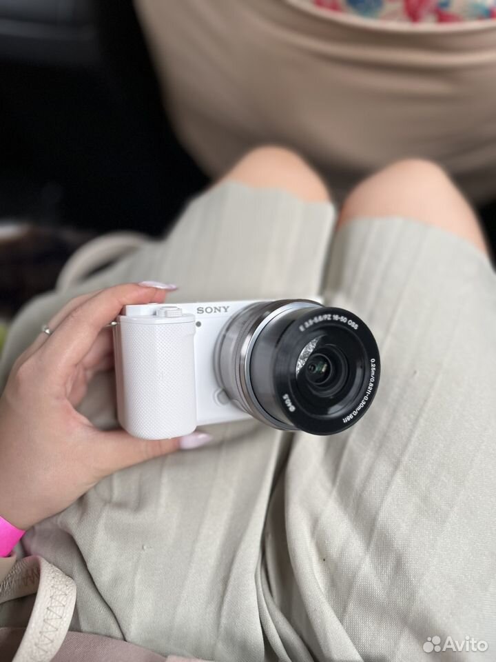 Sony ZV-E10 KIT 16-50 White