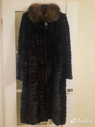 Женская норковая шуба(52р)