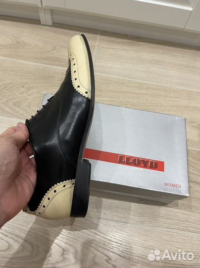 Туфли женские, кожа. Германия. 38 размер