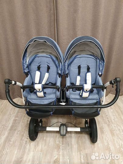 Коляска для двойни