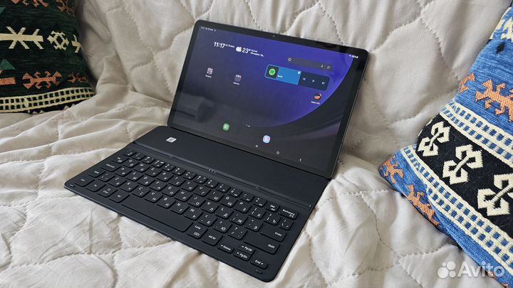 Чехол-клавиатура Samsung Tab S9