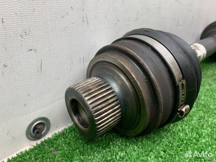 Привод передний Audi A5 8T cdnc 2010