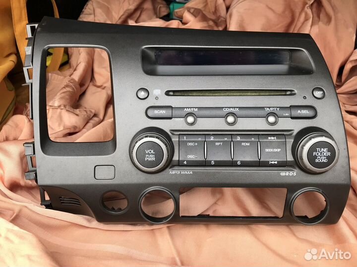 Штатная магнитола Хонда цивик 4 d