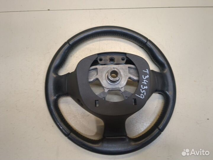 Руль Nissan Juke, 2014