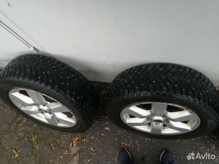 Колеса на Nissan x trail r17, шипованные