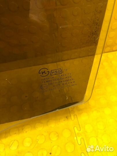 Стекло двери заднее левое Daewoo Nexia kletn